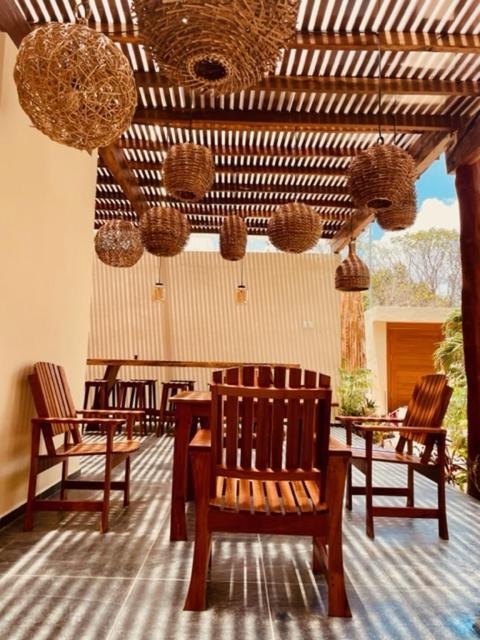 Hotel Manglar Suites Mahahual Exterior photo